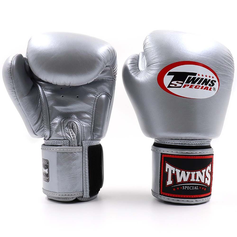 Twins Silver Boxing Gloves at FightHQ